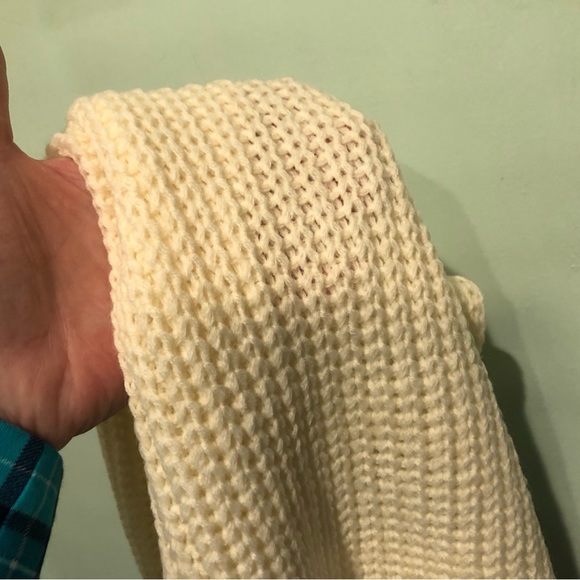 Twig & Arrow Pretty Two - Tone Scarf - Picture 6 of 9